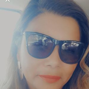 Meet your Posher, Diana